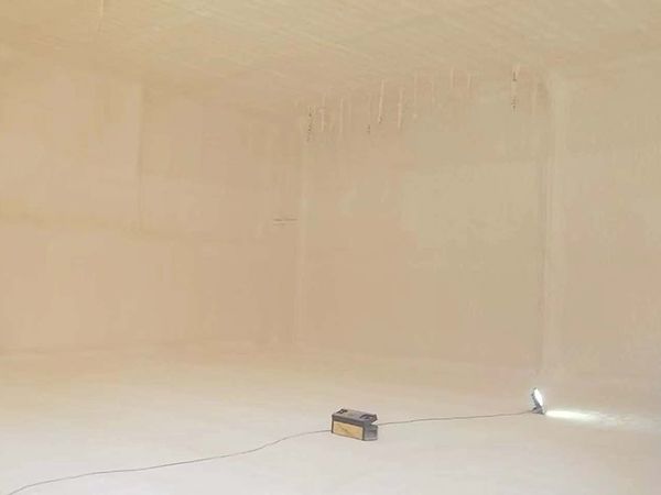 聚氨酯冷庫(kù)保溫